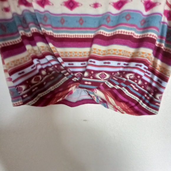 Aztec colors and print Blues, burgundy, creams, gold top s/m to waste front knot - Picture 3 of 3